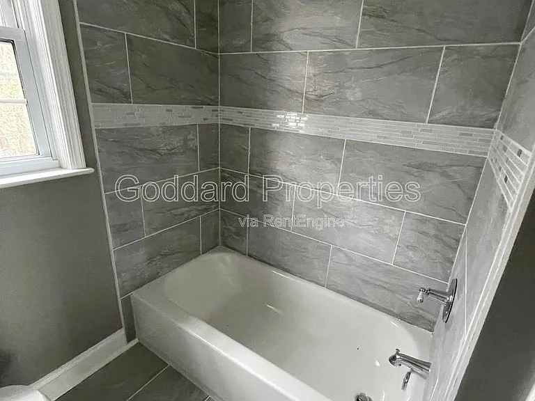 5916 Northwood Dr — Photo 6