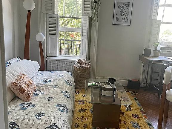 2nd image of 351 Washington Ave #4