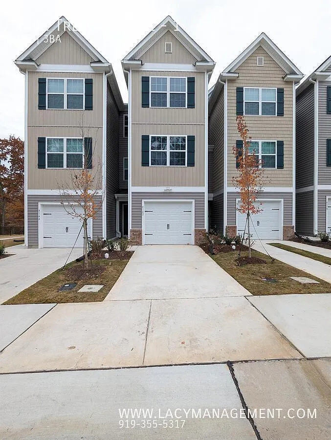 Building Photo - 4142 Trevino Dr #1