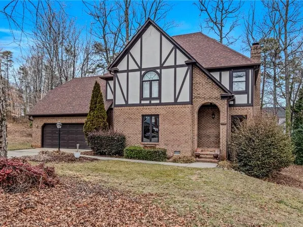 1708 Ambleside Ct, Greensboro, NC 27407