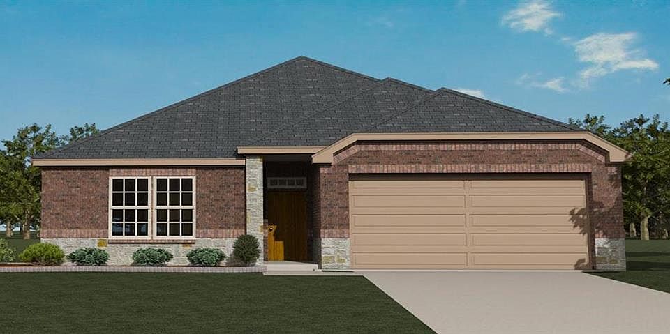 1st image of 714 Navasota Dr