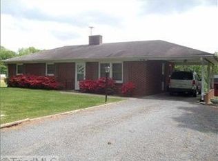 7654 Steele Rd, Walnut Cove, NC 27052