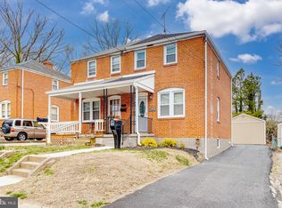 8426 Oakleigh Rd, Parkville, MD 21234