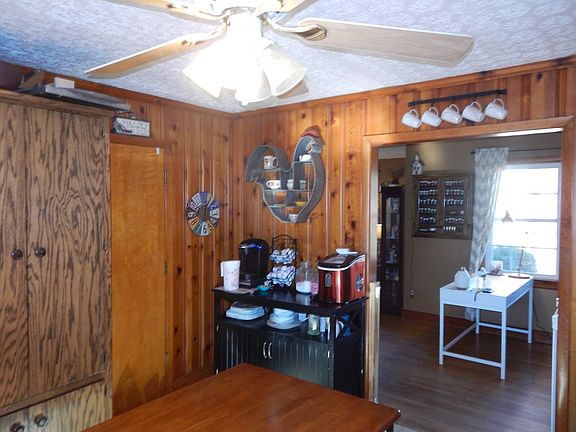 4th image of 3303 Patrick Henry Hwy