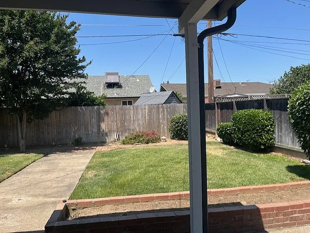 817 S California St — Photo 17