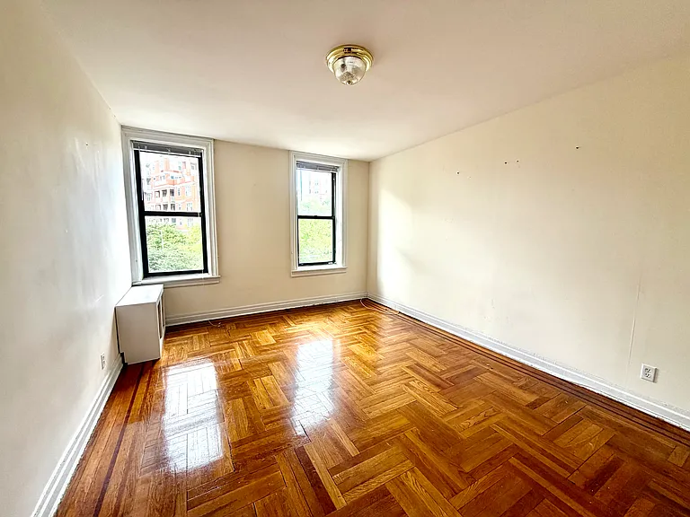 3085 Brighton 13th St #3K — Photo 3