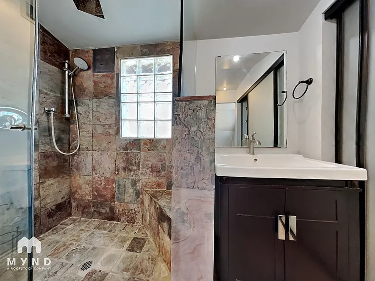 8426 E Keim Dr — Photo 9