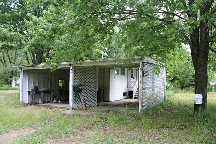 Carport