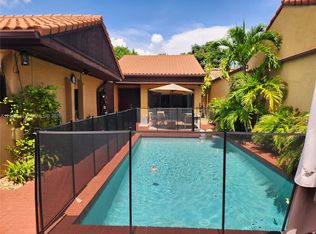 Sky Lake Villas First Add, Miami, FL 33179