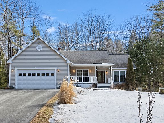 2nd image of 11 Merrill Drive