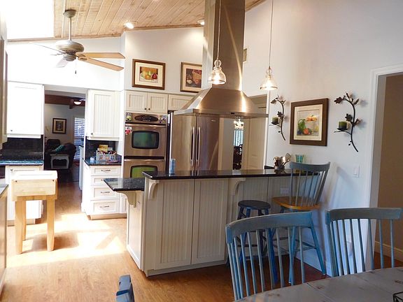 4th image of 7145 Wild Horse Cir