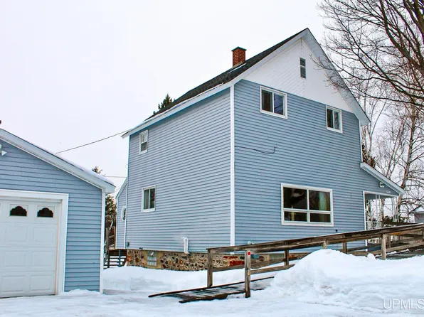 44977 11th Ave, Atlantic Mine, MI 49905