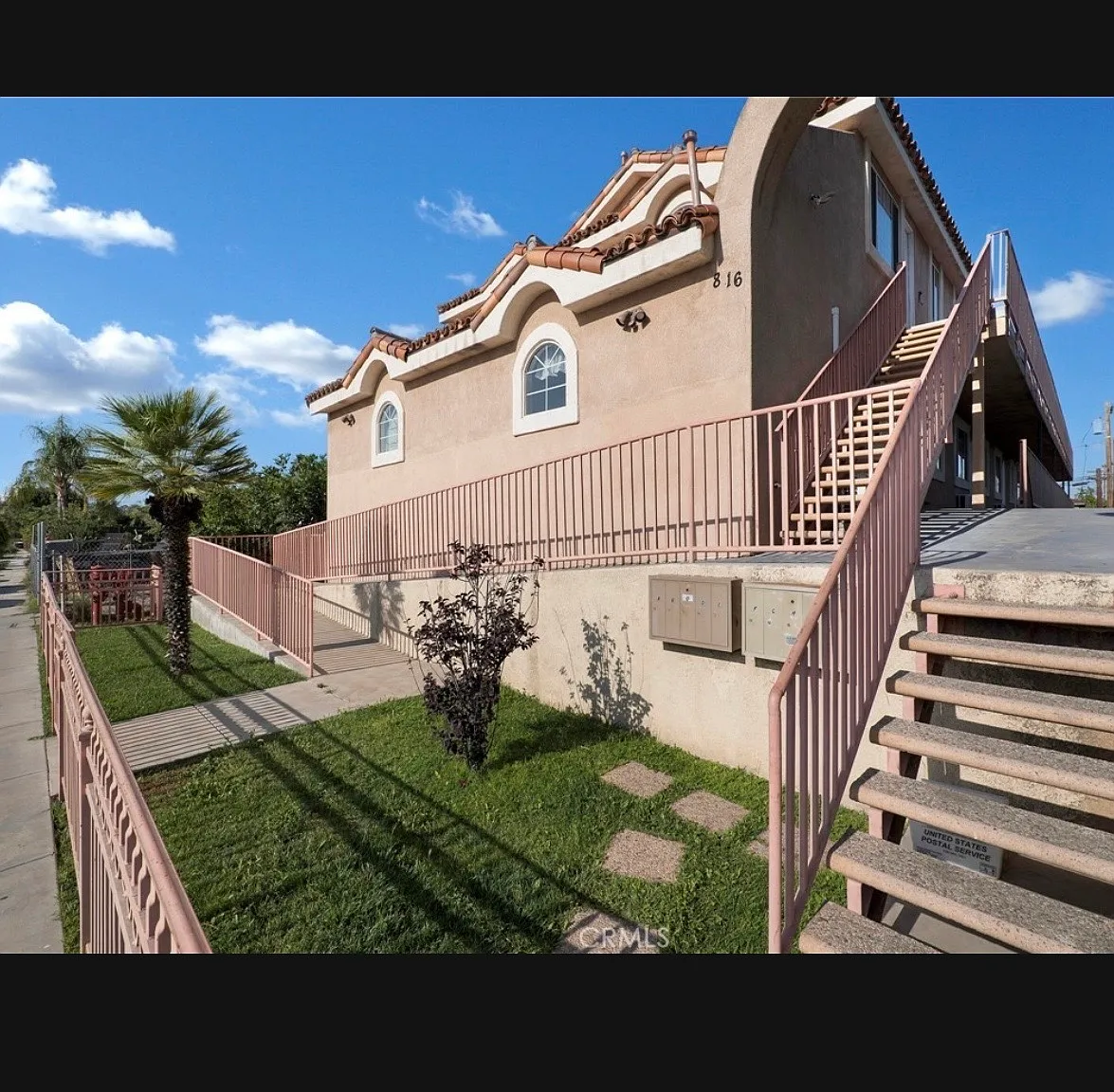 2 bed, 750 sqft, $2,495 — Photo 1