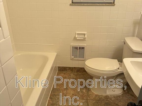 5th image of 2826 S Pennsylvania St APT C35