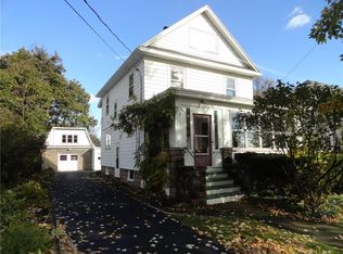 78 Main St, Phelps, NY 14532