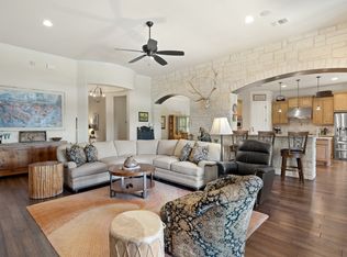 300 Rugged Earth Dr, Austin, TX 78737