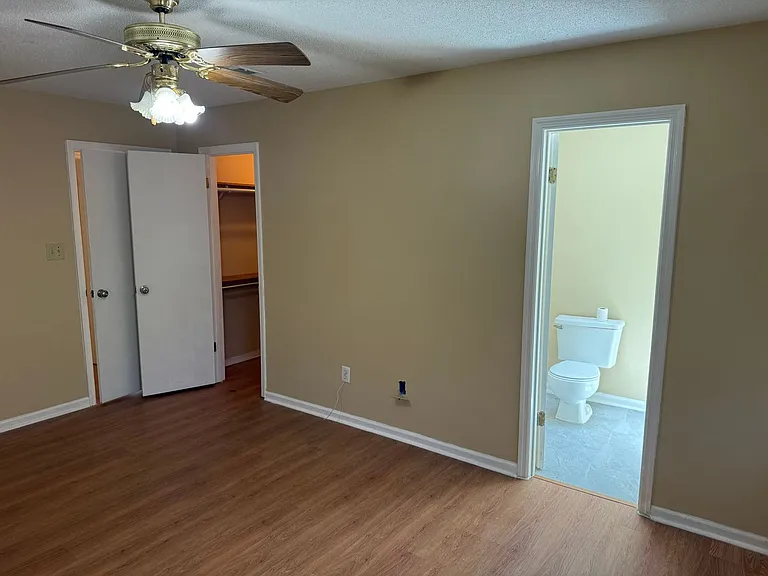 2962 Bridgeport Dr — Photo 15