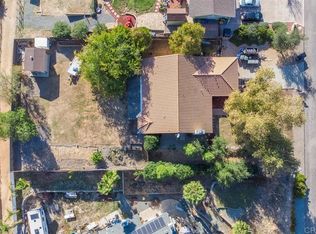 16225 Daza Dr, Ramona, CA 92065