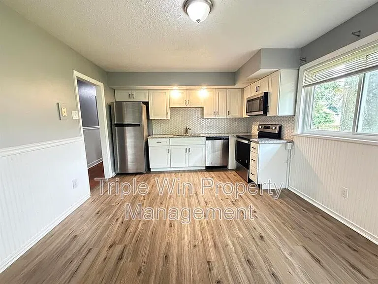 2050 Foggy Bottom Dr — Photo 13