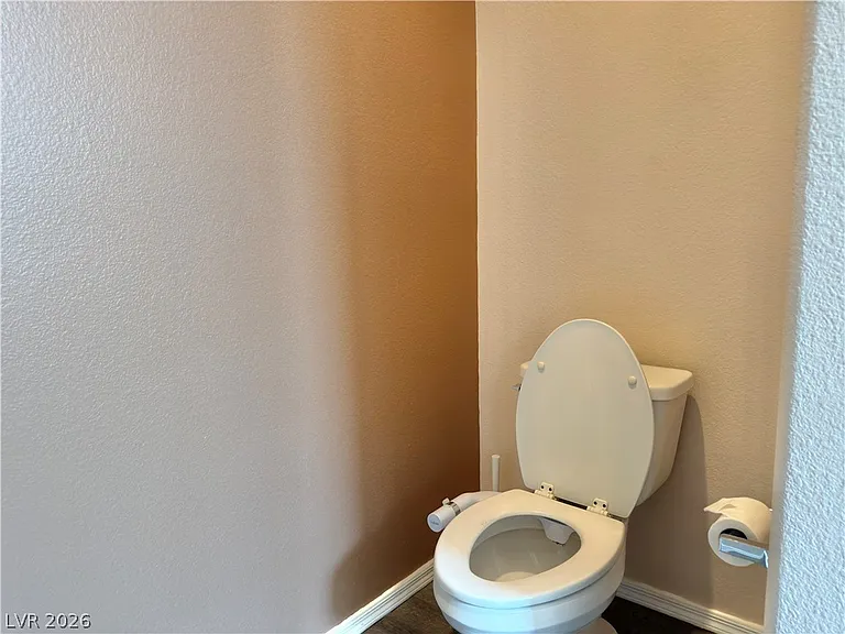 10433 Snyder Ave — Photo 15