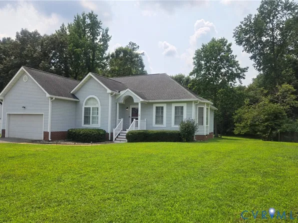 12812 Winfree St, Chester, VA 23831