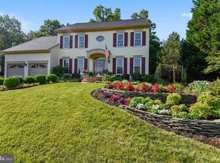 5613 Willow Valley Rd, Clifton, VA 20124