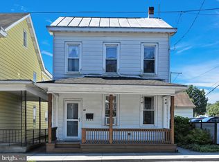 12 Maple St, Pine Grove, PA 17963