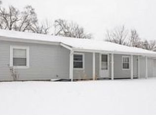 206 Macintyre Dr, Lockport, IL 60441