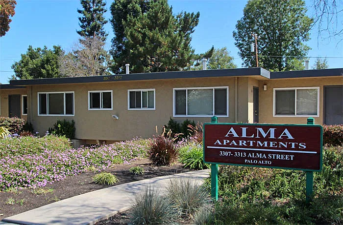 3307 - 3317 Alma Street — Photo 1