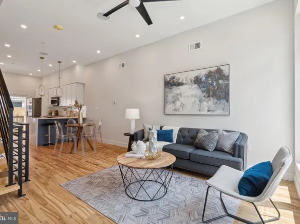 1821 McClellan St, Philadelphia, PA 19145