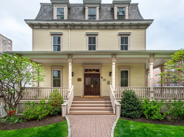 49 Glenbrook Road APT 201, Stamford, CT 06902