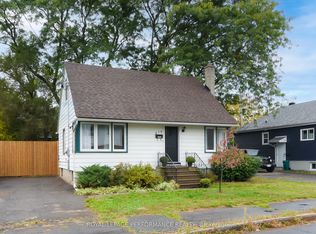 274 Queen Mary St, Ottawa, ON K1K 1X2