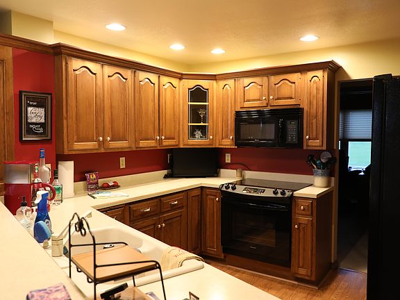 Spacious kitchen