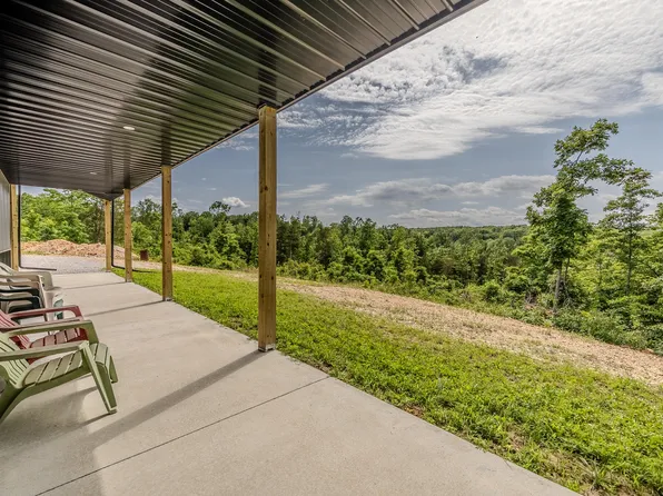 7897 Creek Road, Hartville, MO 65667