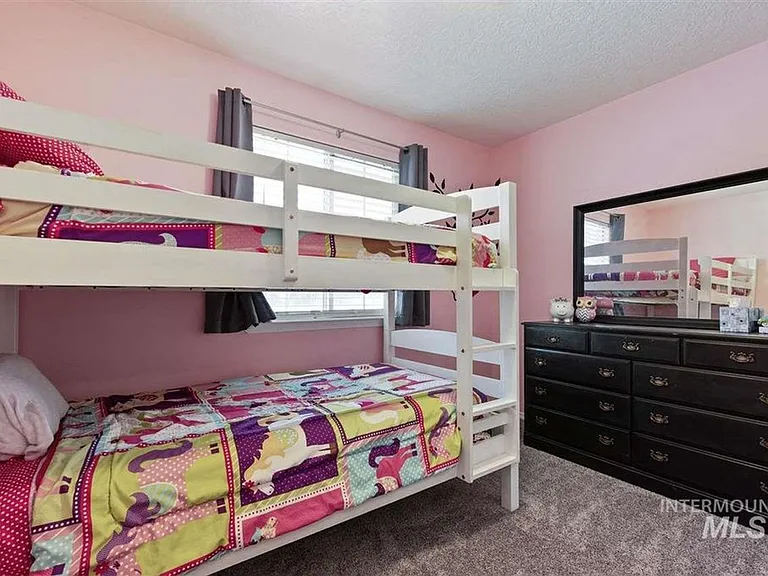 1622 W Meffan Ave — Photo 13