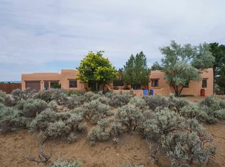 1460 Santa Cruz Rd, Taos, NM 87571