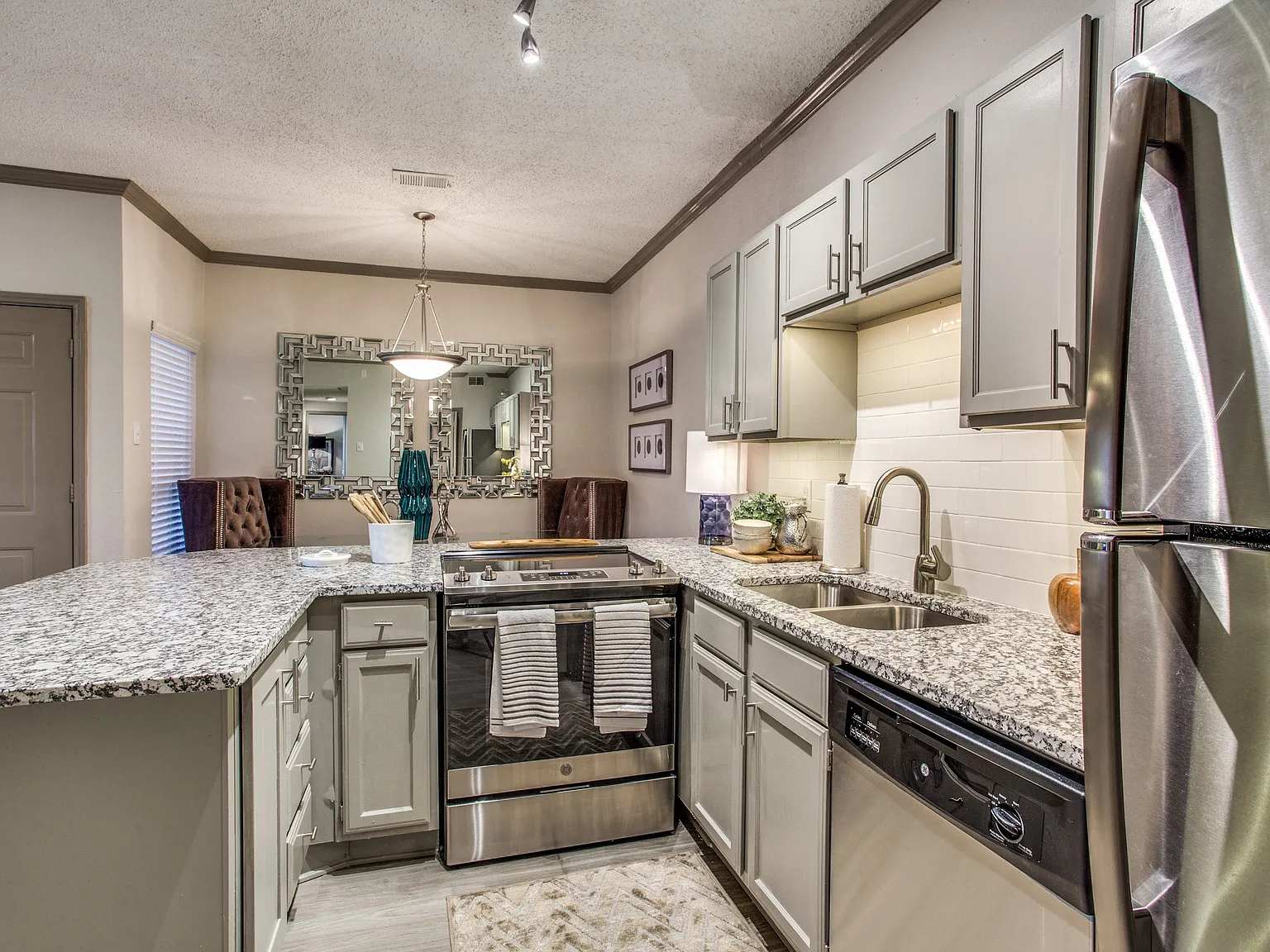 The Brandt Apartments — Photo 2