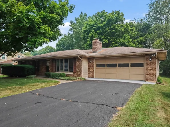 930 Piccadilly Rd, Kalamazoo, MI 49006