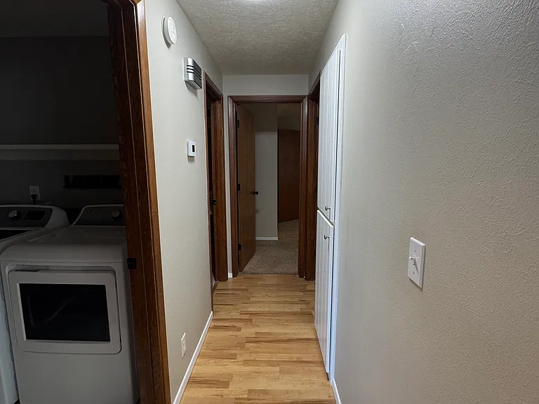 3134 S Gekeler Ln — Photo 8