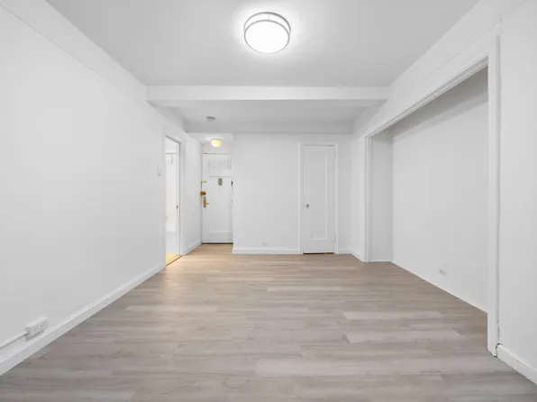 25 Tudor City Place image 6 of 12