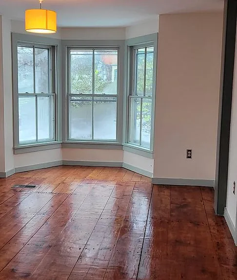 24 W Main St — Photo 10
