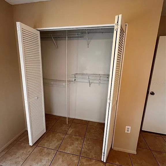 7241 Mauna Loa Blvd — Photo 23