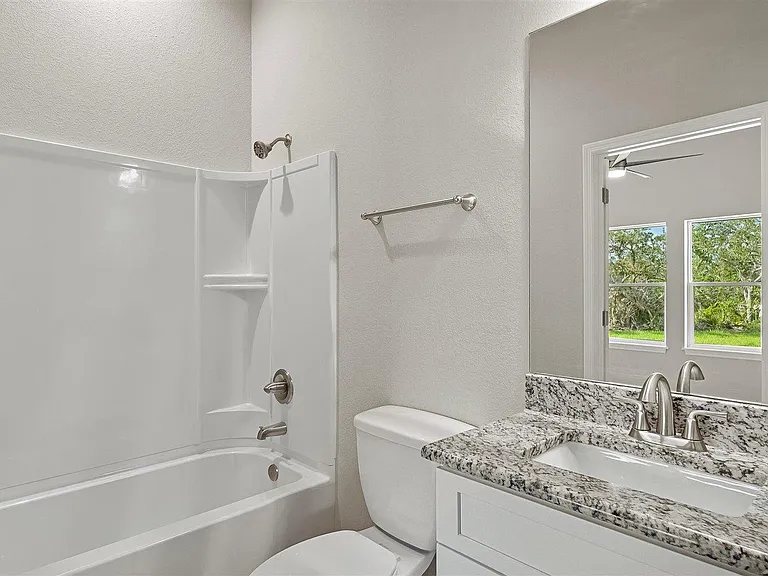 224 Cessna Way NW — Photo 30