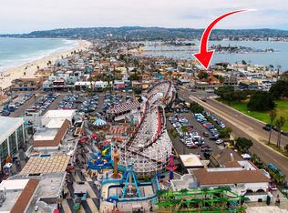 822 Island Ct, San Diego, CA 92109