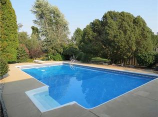 429 Rapidan Dr, Lansing, MI 48917