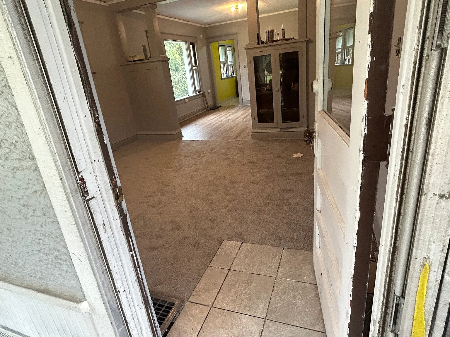 2 bed, 900 sqft, $1,350 — Photo 4