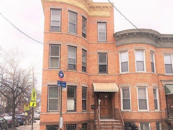 2nd image of 7550 61st St
