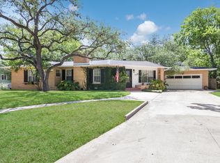 2420 W Summit Ave, San Antonio, TX 78228