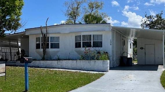 2nd image of 5644 Regency Blvd #83