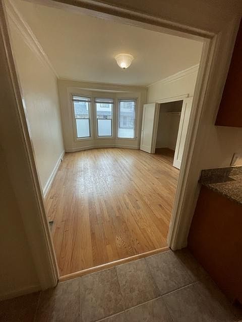 1st image of 3315 Steiner St APT 4